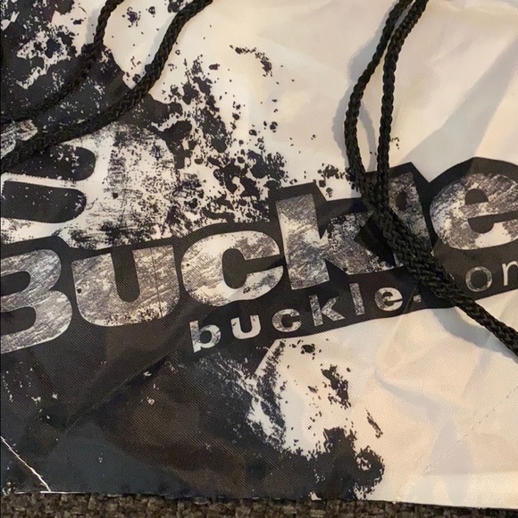 Buckle backpack - Picture 3 of 5